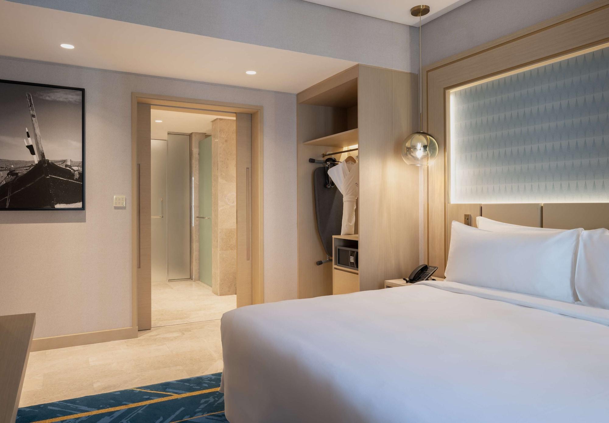 Avani Hotel&suites Hotel