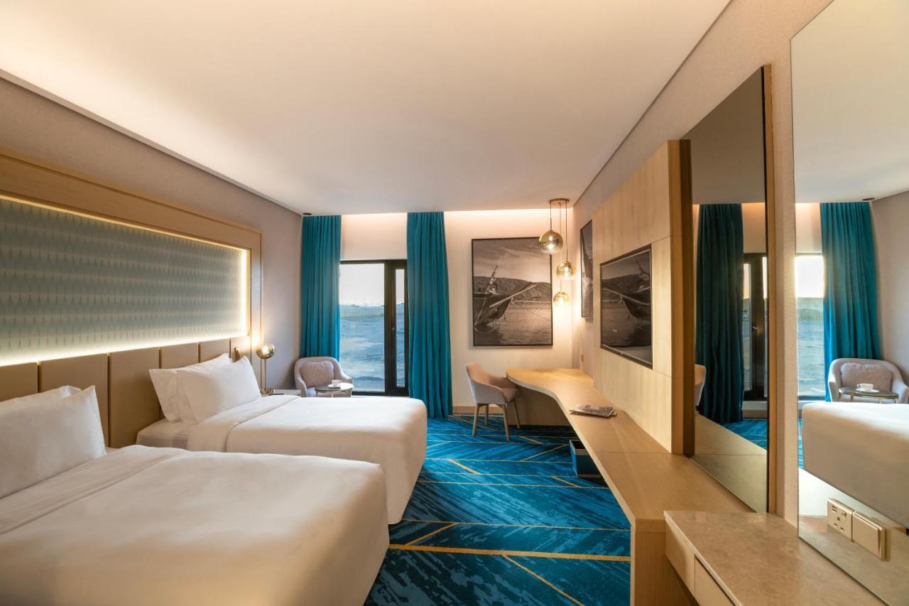 Hotel Avani Hotel&suites 4*